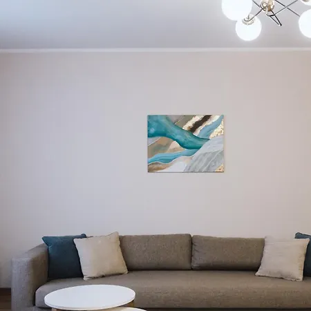 Cozy Brand New 10 Min From Center 公寓 里加
