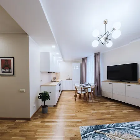 Apartman Cozy Brand New 10 Min From Center *
